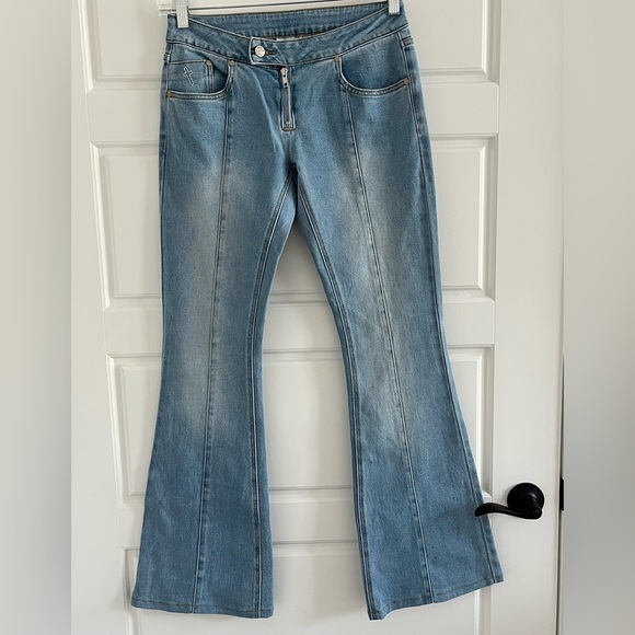 The Ragged Priest Low Rider Bootcut Jeans Size 24 Light Denim Stretch New - Picture 4 of 16